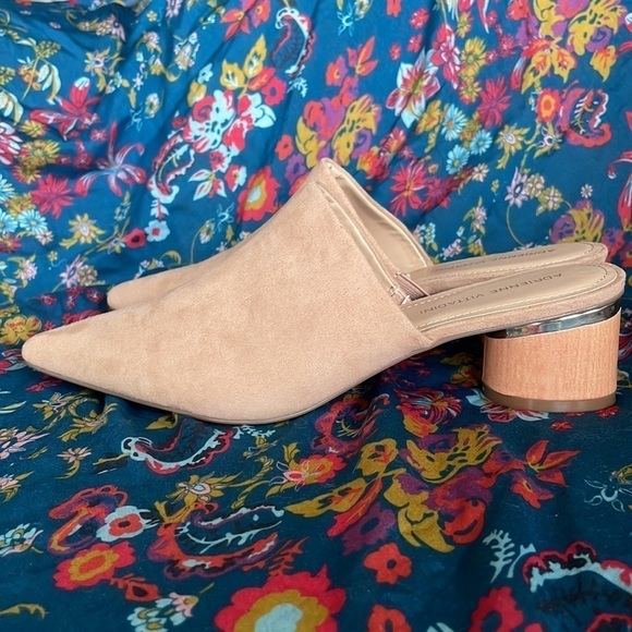 Brand New Adrienne Vittadini Glorie Slip On Wooden Heeled Mules Clogs - Picture 7 of 14